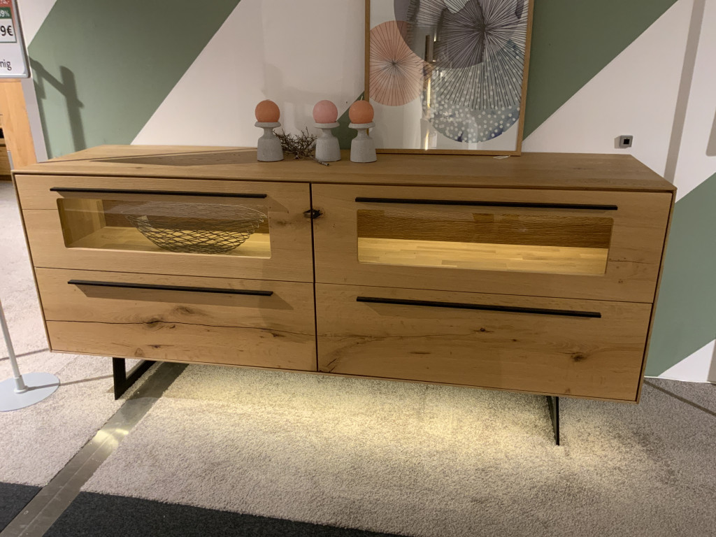 Sideboard