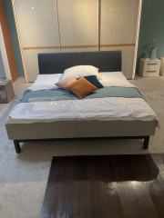 Doppelbett