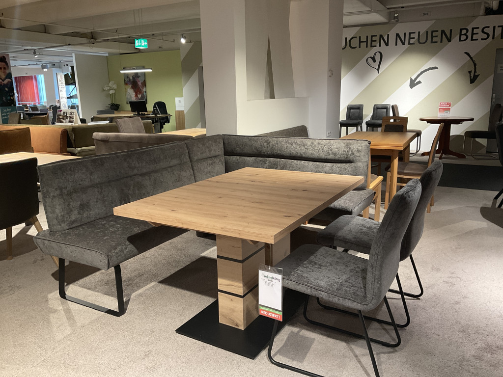 Eckbank-Gruppe