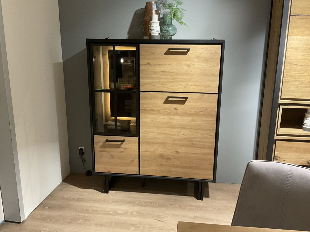 Highboard
