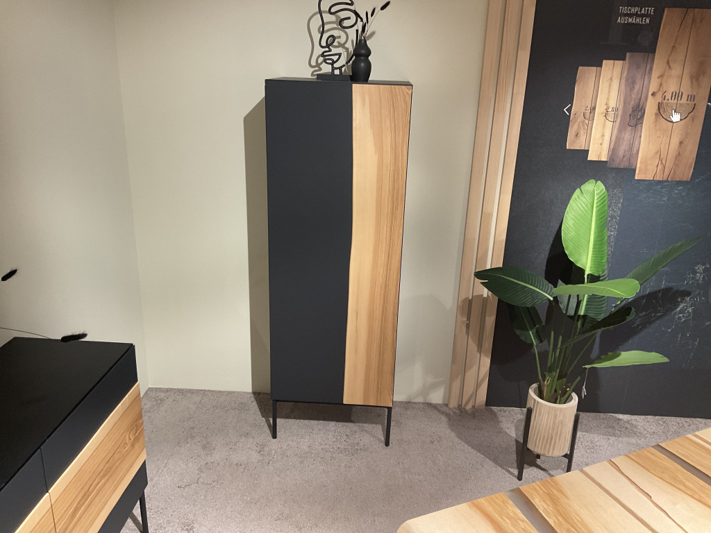 Highboard