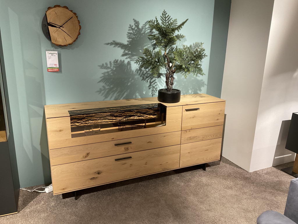 Sideboard