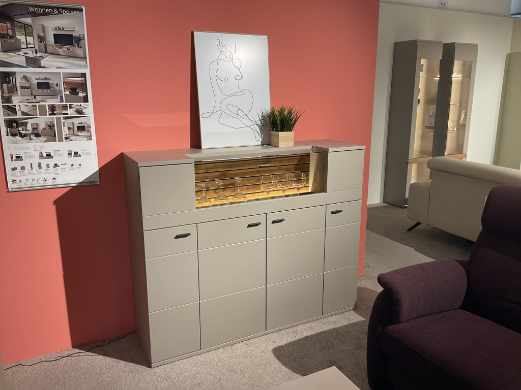 Highboard 