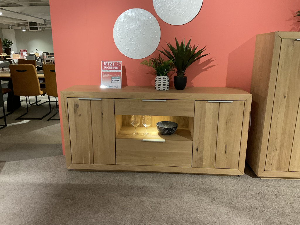 Sideboard